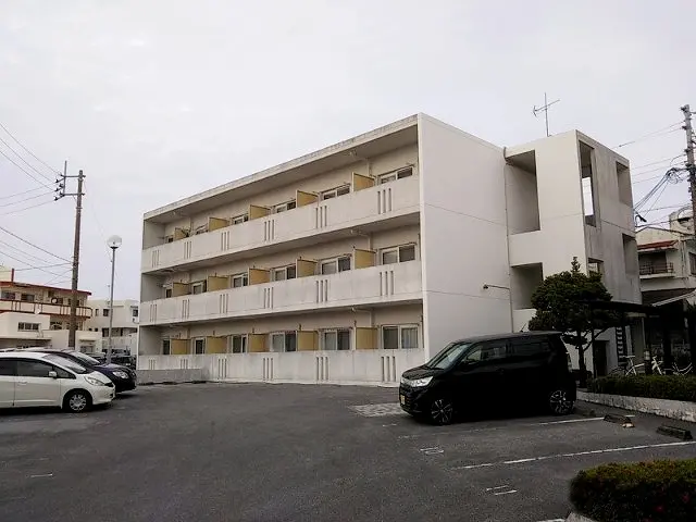 ★手数料０円★宜野湾市嘉数２丁目　月極駐車場（LP）